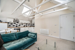 Photo 16- click for photo gallery